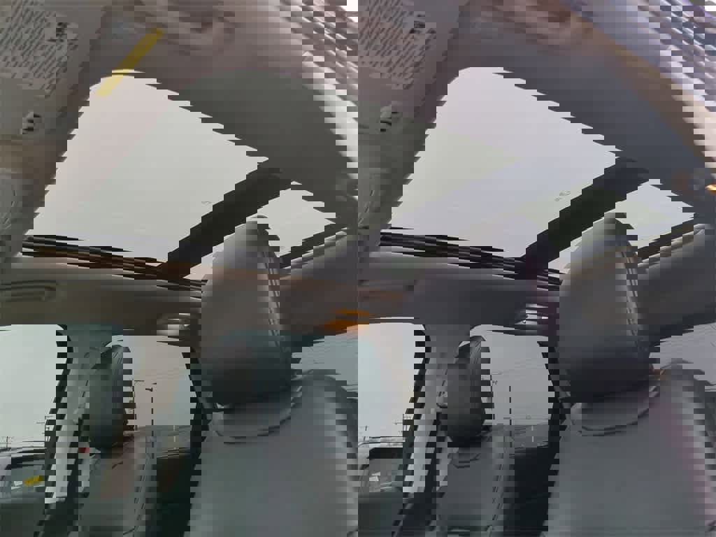 Used 2019 Ford Edge SEL w/ Equipment Group 201A image 11