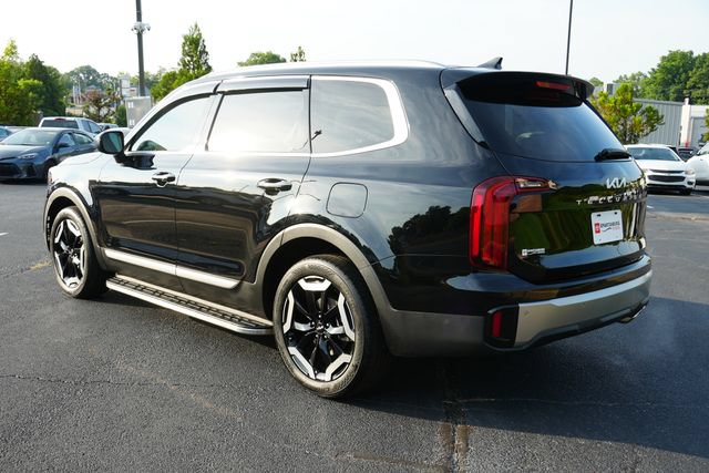 Used 2025 Kia Telluride S FWD image 5