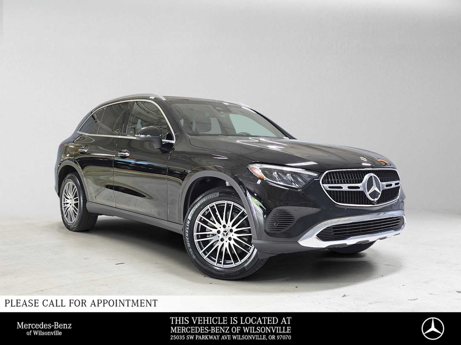 Used 2026 Mercedes-Benz GLC 300 4MATIC image 1