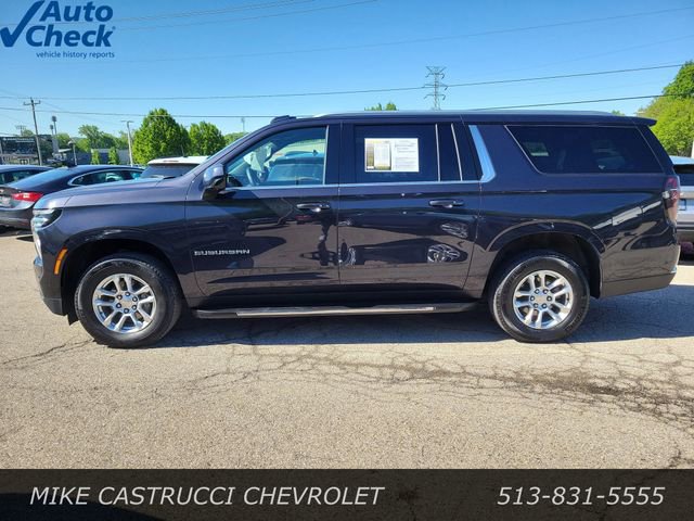 Used 2025 Chevrolet Suburban LT AWD/4WD image 2