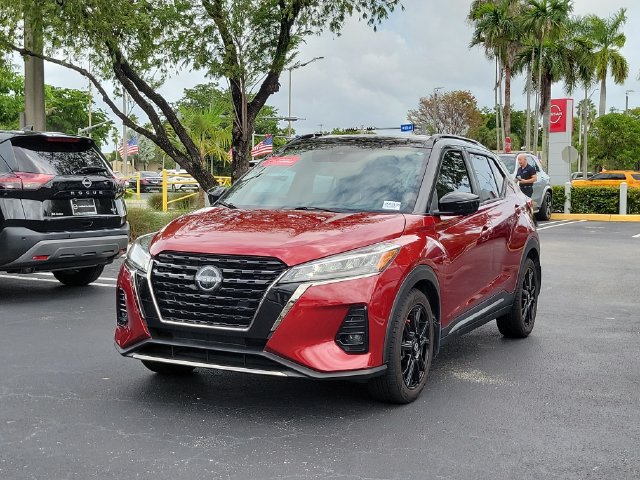 Used 2023 Nissan Kicks SR FWD image 28