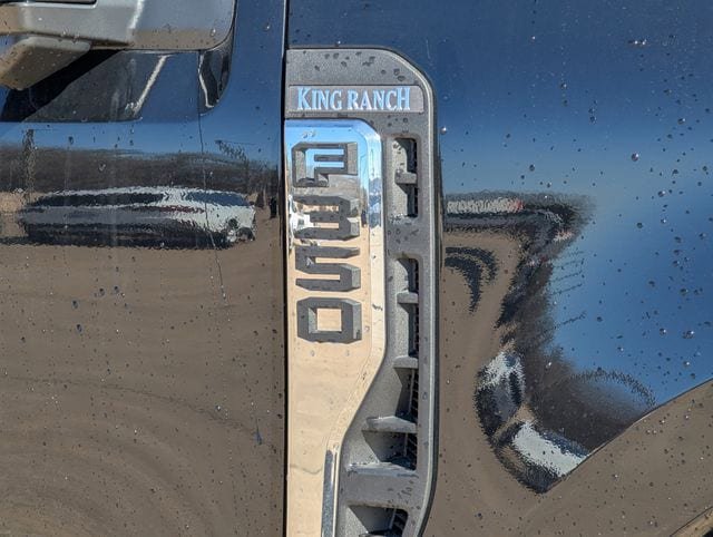 New 2026 Ford F350 King Ranch w/ FX4 Off-Road Package image 41