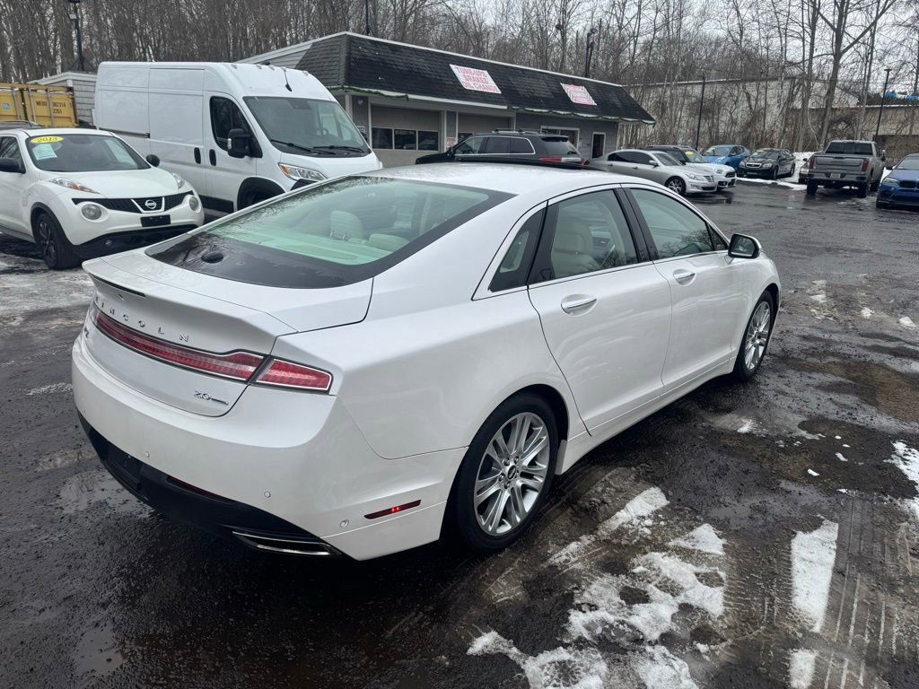 Used 2014 Lincoln MKZ w/ Equipment Group 102A Reserve image 7