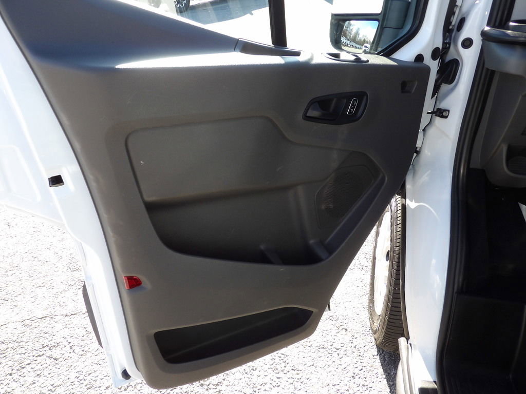 Used 2023 Ford Transit 350 XLT RWD image 14