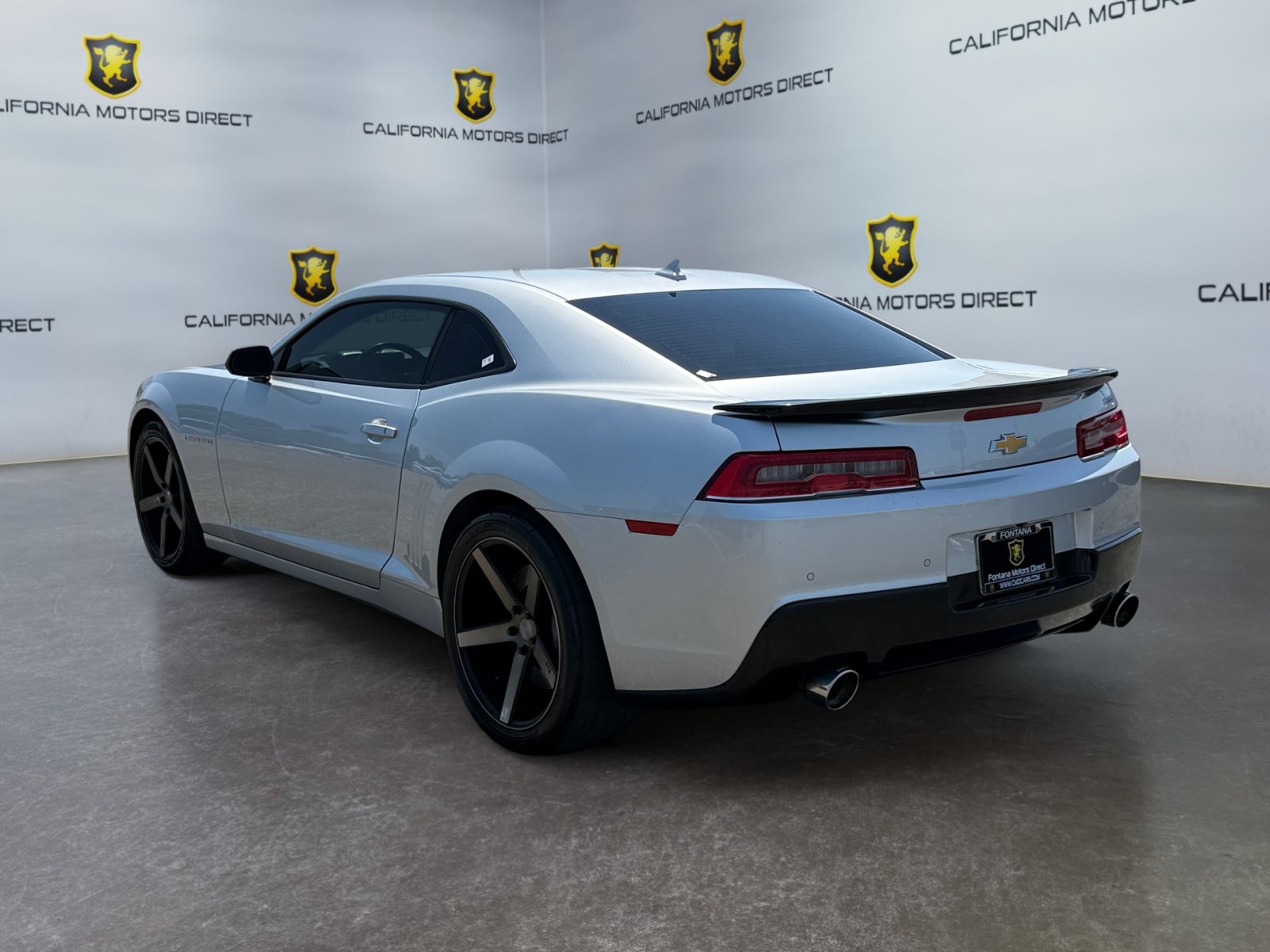 Used 2014 Chevrolet Camaro SS w/ RS Package RWD image 3