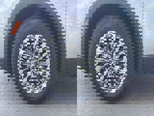 Used 2025 Cadillac XT4 Premium Luxury FWD image 15