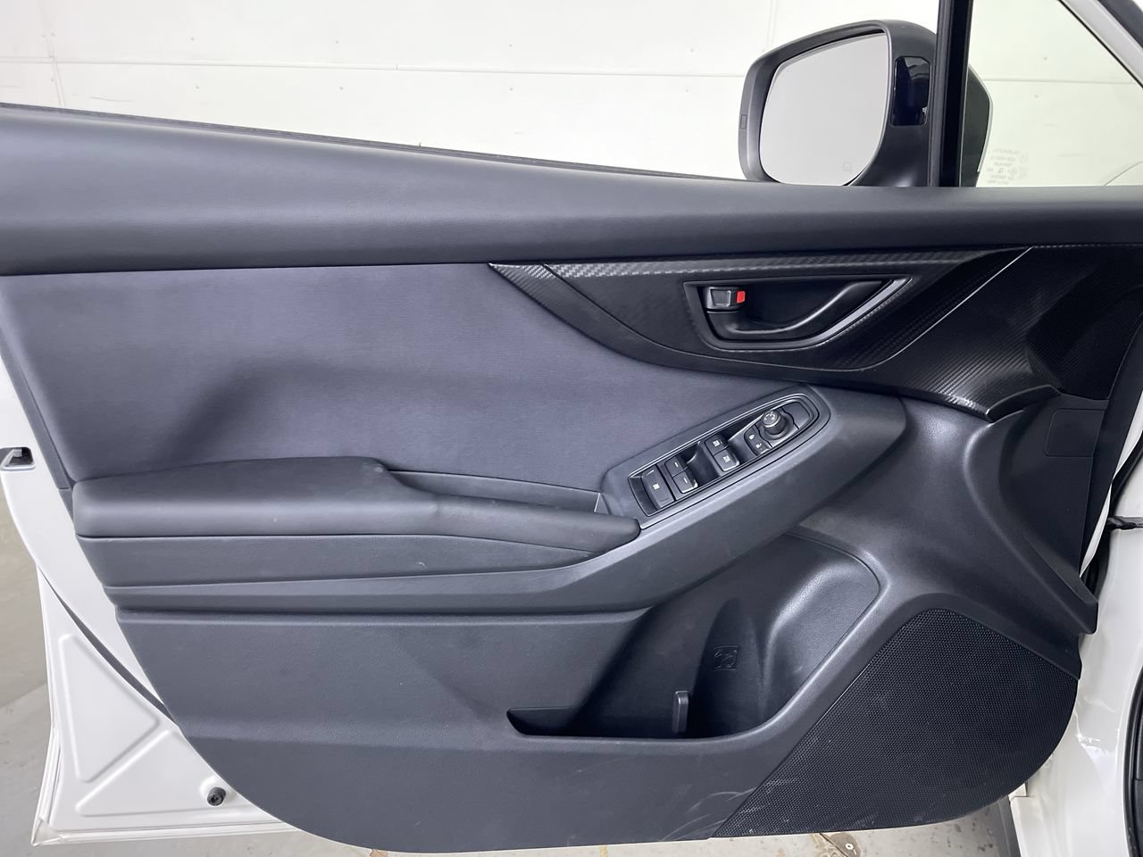 Used 2019 Subaru Crosstrek 2.0i Premium w/ Eyesight System AWD/4WD image 10