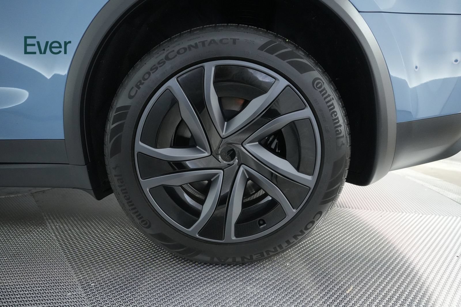Used 2026 Tesla Model X AWD/4WD image 9