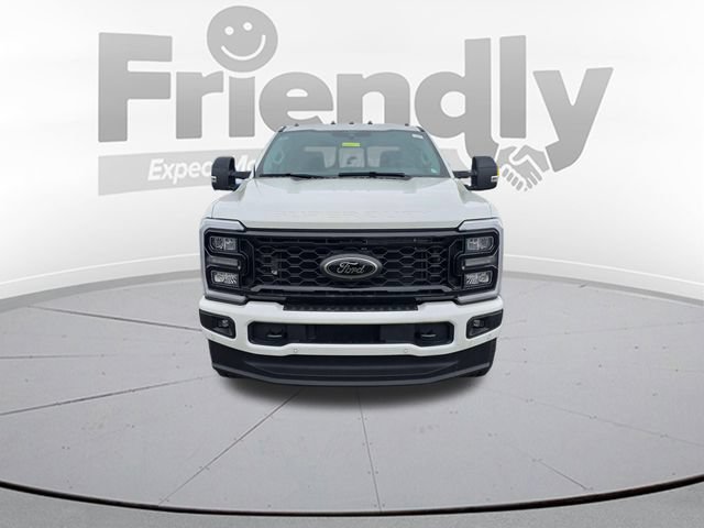 New 2026 Ford F250 Lariat w/ Black Appearance Package AWD/4WD image 2