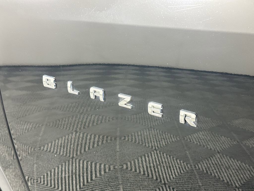 Used 2022 Chevrolet Blazer LT image 28