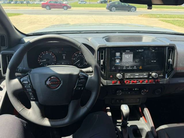 Used 2026 Nissan Frontier Pro-X w/ Pro-X Convenience Package image 16