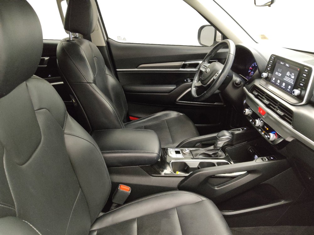 Used 2020 Kia Telluride S w/ S 8 Passenger Seating Package FWD image 21