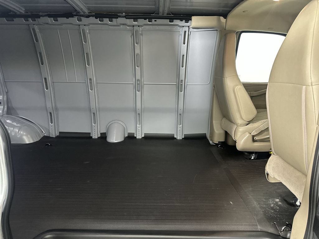 New 2026 Chevrolet Express 2500 Extended w/ Driver Convenience Package RWD image 21