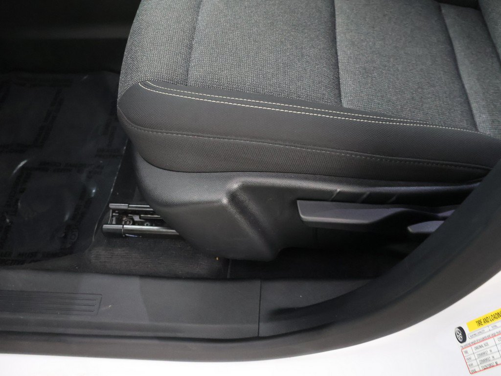 Used 2026 GMC Terrain Elevation FWD image 32