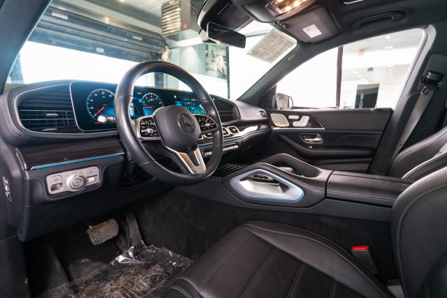 Certified 2021 Mercedes-Benz GLE 580 4MATIC image 4