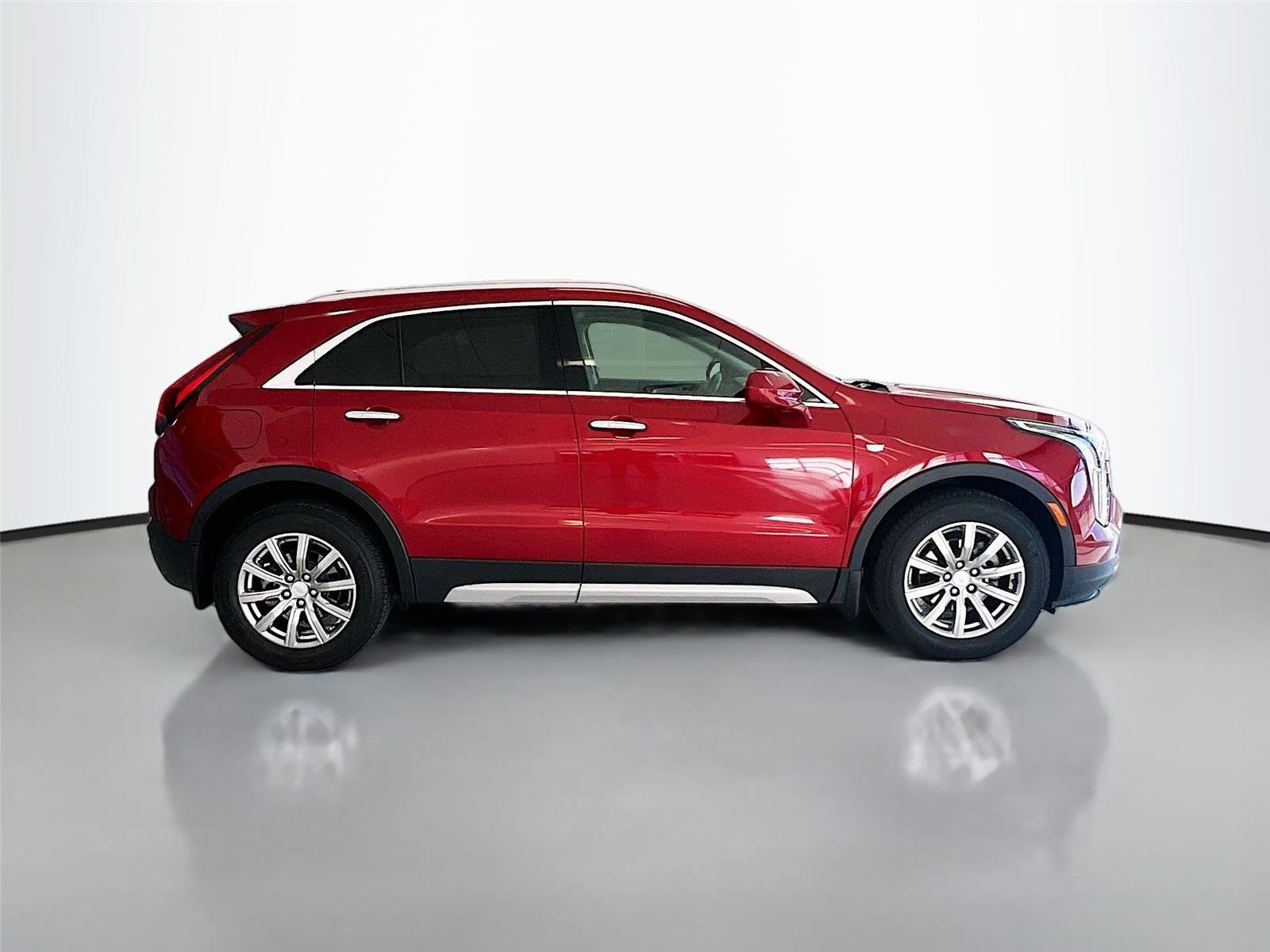 Used 2020 Cadillac XT4 Premium Luxury image 17