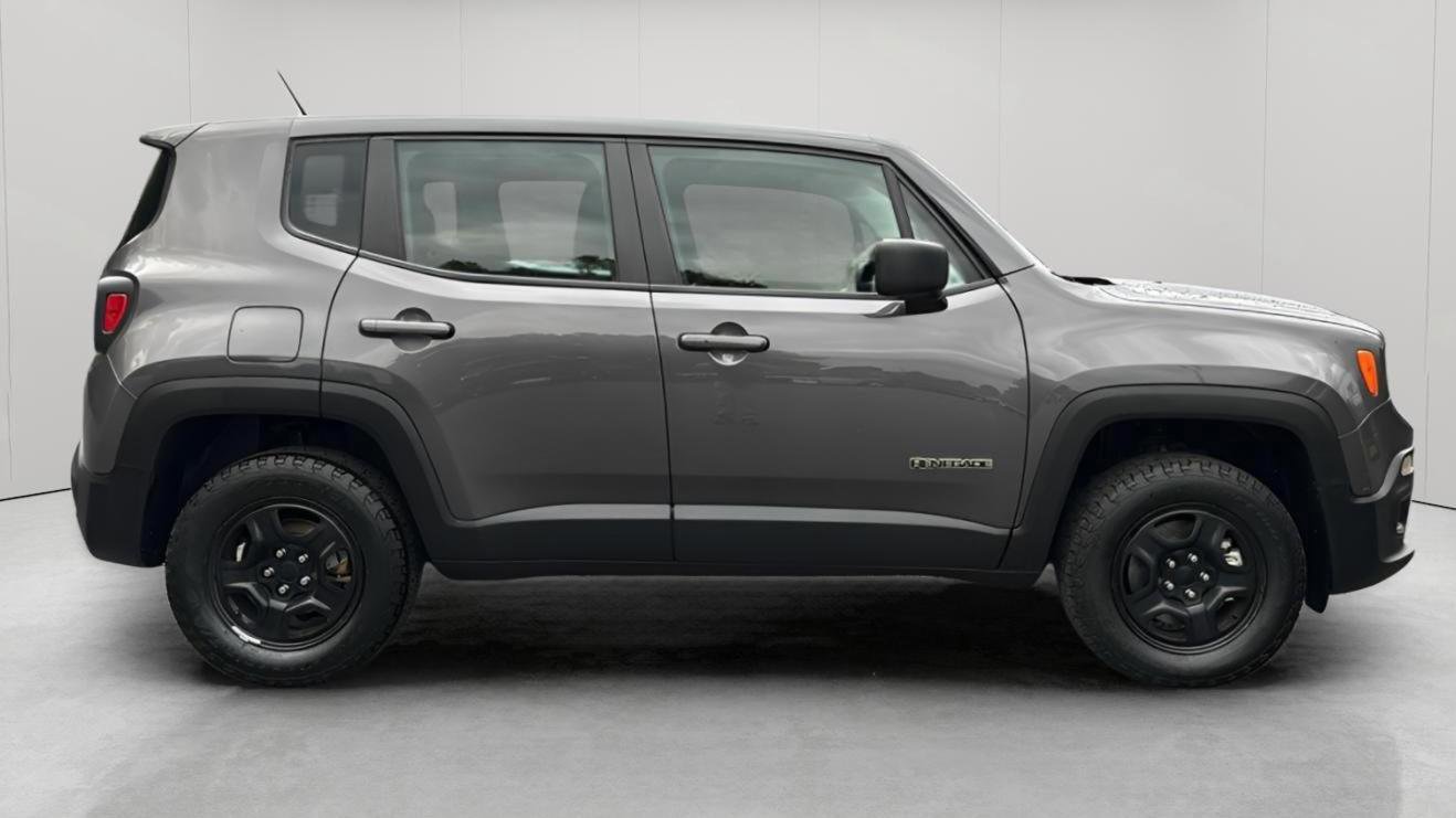 Used 2017 Jeep Renegade Sport w/ Power & Air Group image 4