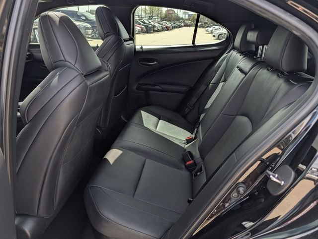 Used 2022 Lexus UX 250h F Sport w/ F Sport Premium Package image 30