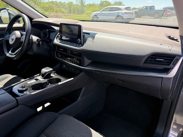 Used 2023 Nissan Rogue SV AWD/4WD image 13