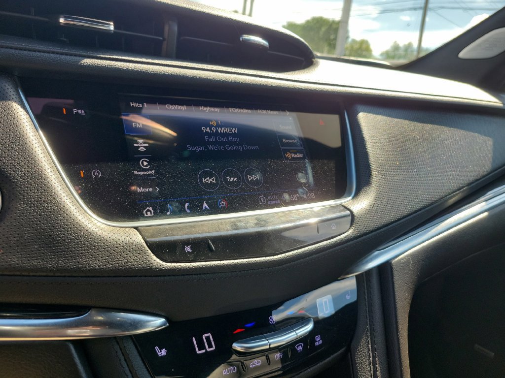 Used 2023 Cadillac XT5 Premium Luxury w/ LPO, Floor Liner Package AWD/4WD image 33