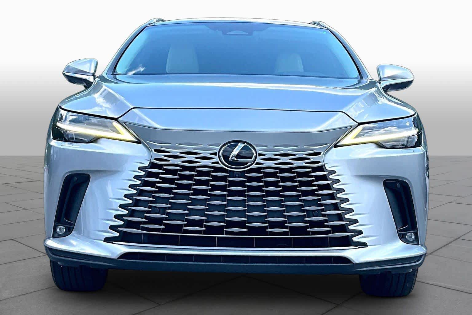 Used 2023 Lexus RX 350 FWD w/ Accessory Package (Z1) image 3