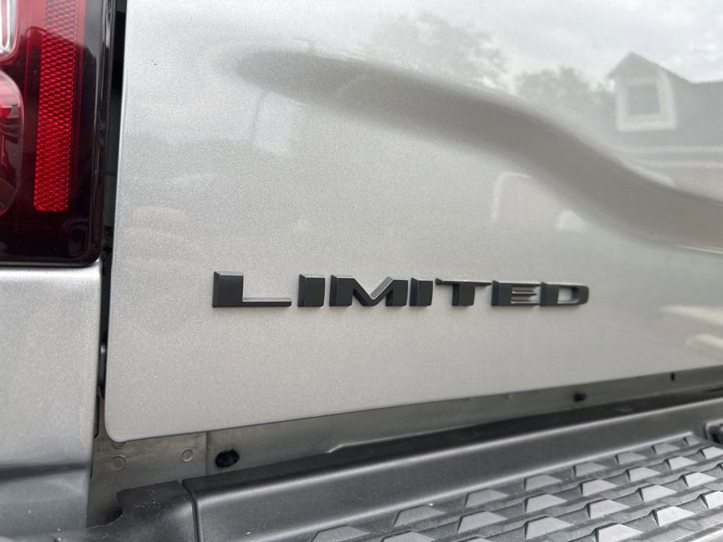 Used 2022 RAM 2500 Limited AWD/4WD image 14