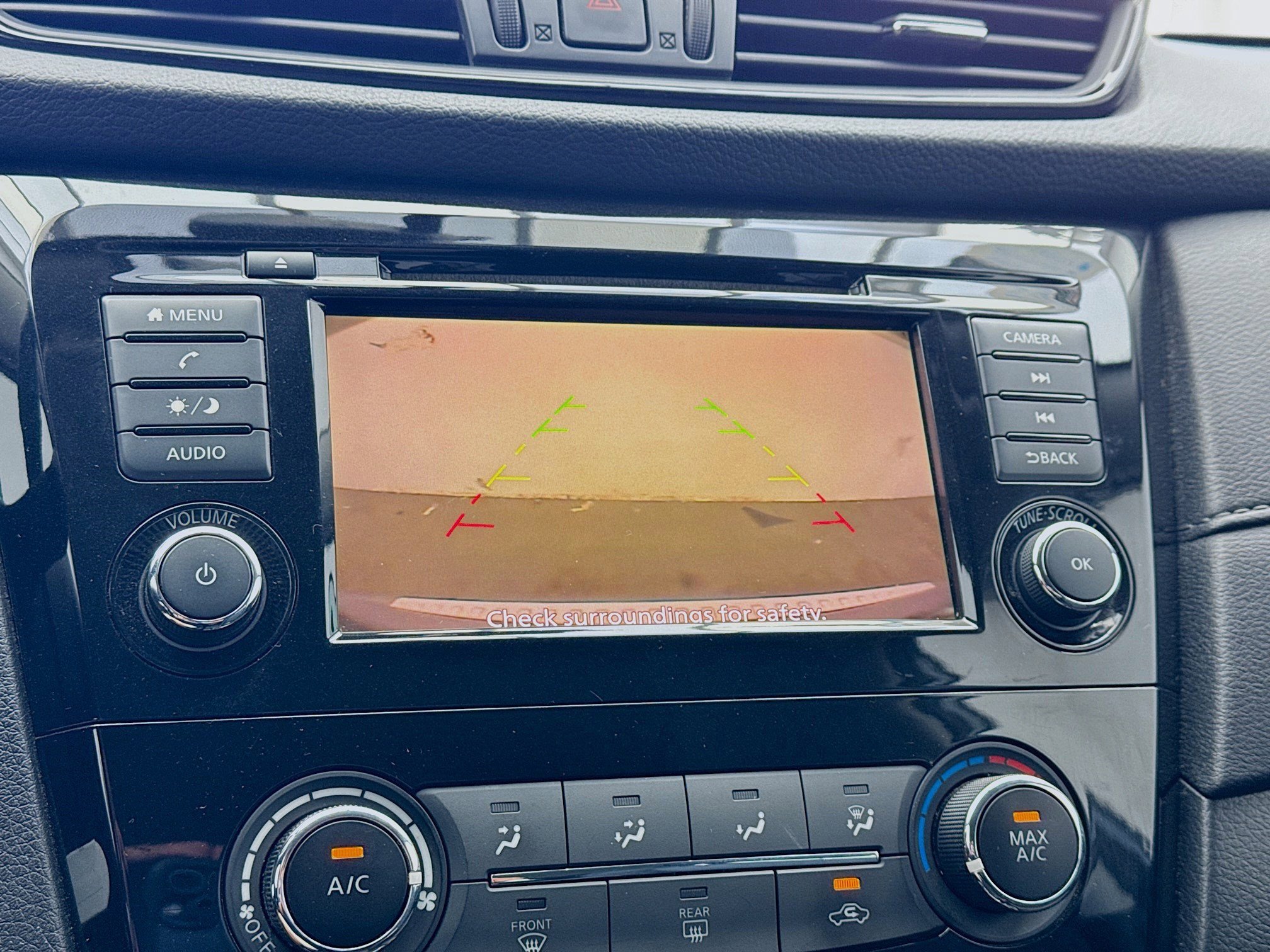 Used 2018 Nissan Rogue S image 10