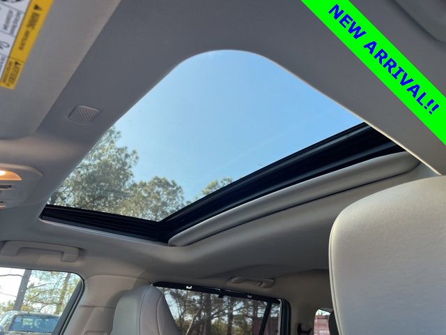 Used 2020 Toyota Highlander XLE image 7