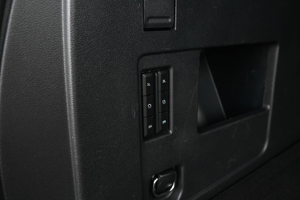 Used 2022 Ford Expedition Max XLT image 17