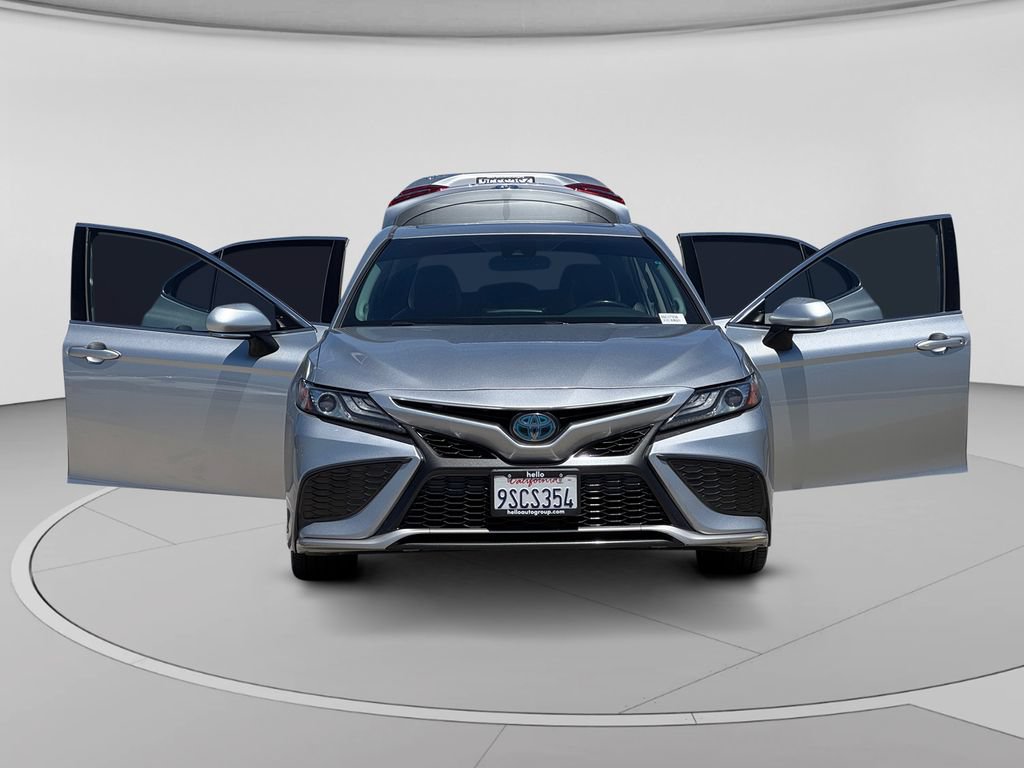 Used 2022 Toyota Camry XSE w/ Navigation Upgrade Package FWD image 29