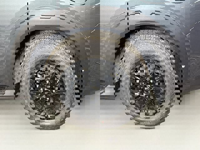 New 2026 Nissan Armada PRO-4X image 31