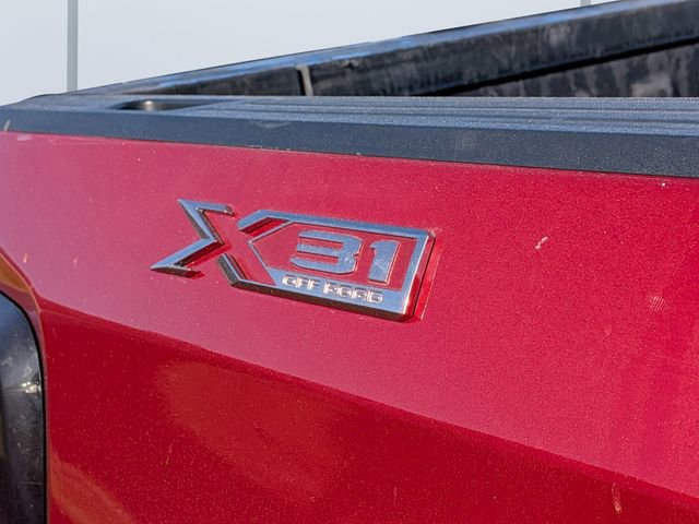 Used 2023 GMC Sierra 1500 SLT w/ SLT Premium Plus Package image 13