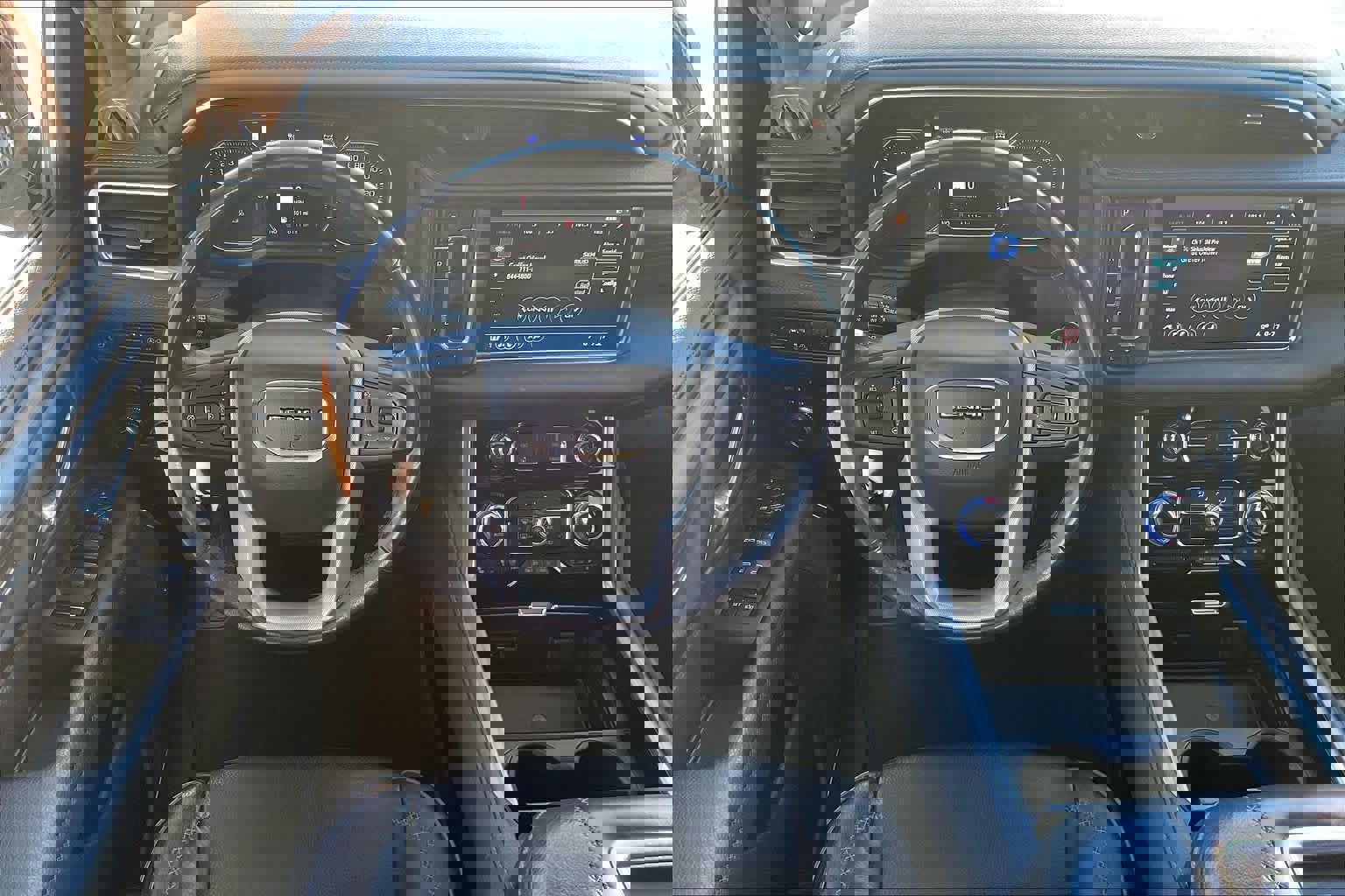 Certified 2021 GMC Yukon Denali w/ Denali Premium Package image 10