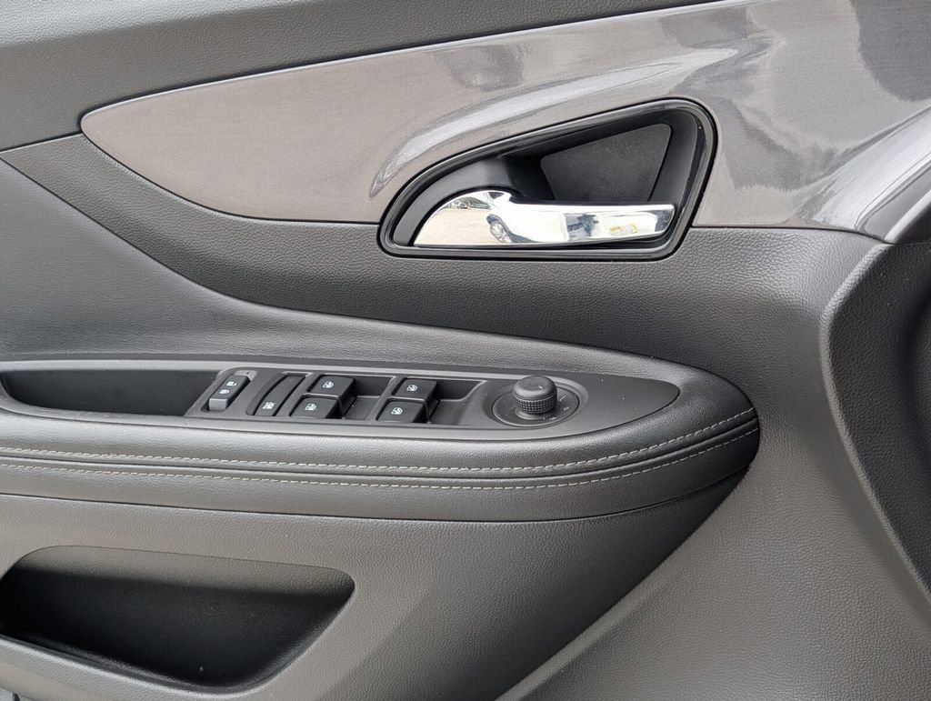 Used 2019 Buick Encore Preferred image 25