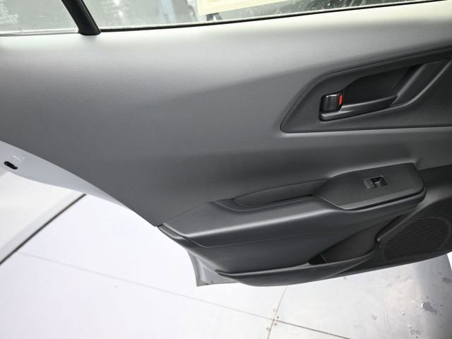 Used 2024 Toyota Prius LE image 40