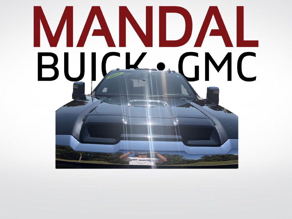 Used 2025 GMC Sierra 3500 SLT w/ SLT Premium Package AWD/4WD image 15