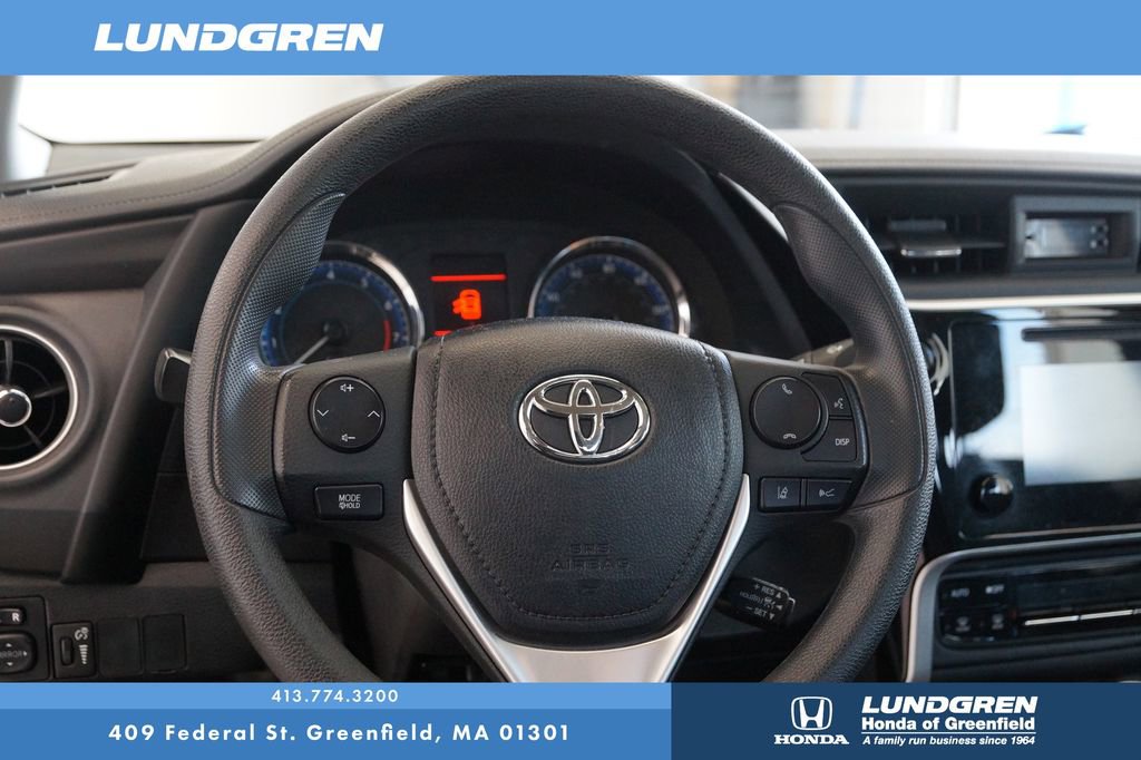 Used 2019 Toyota Corolla LE FWD image 16