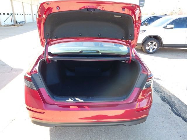 Used 2023 Honda Accord EX image 32