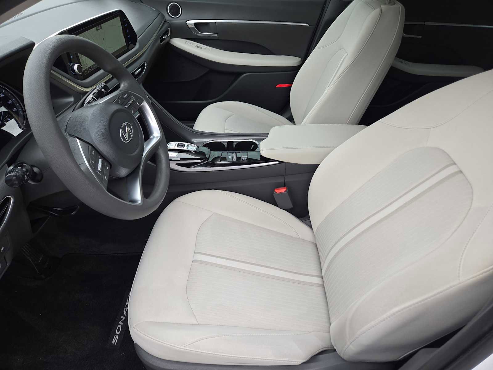Certified 2023 Hyundai Sonata SEL w/ Cargo Package FWD image 12