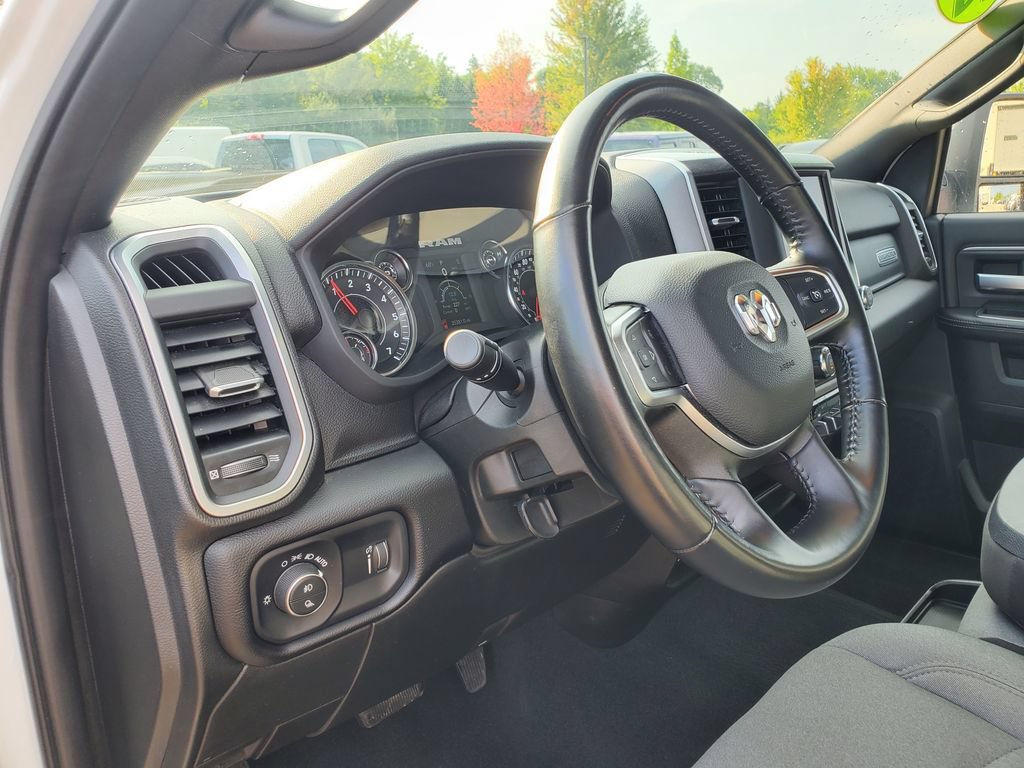 Used 2024 RAM 2500 Big Horn w/ Bed Utility Group AWD/4WD image 18
