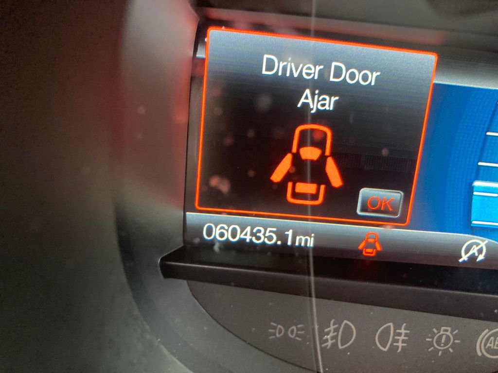 Used 2022 Ford Edge Titanium image 20