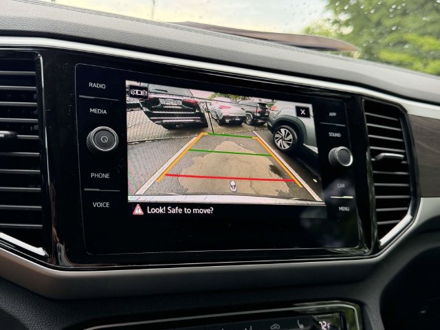 Certified 2023 Volkswagen Atlas SE w/ Panoramic Sunroof Package AWD/4WD image 30