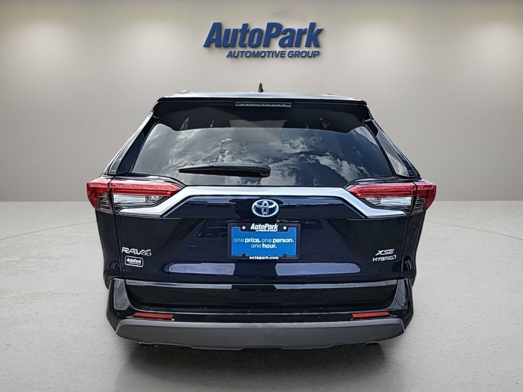 Used 2020 Toyota RAV4 XSE image 6