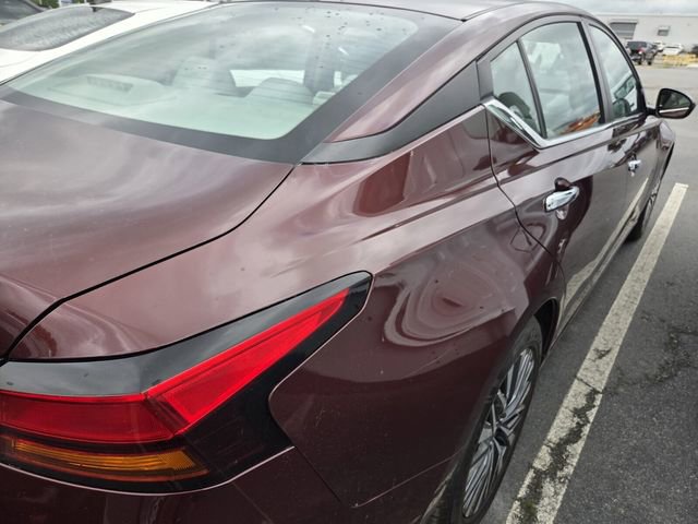 Used 2024 Nissan Altima 2.5 SV FWD image 7