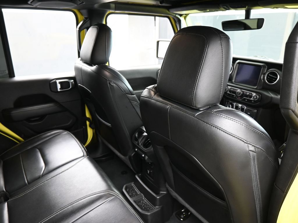 Used 2023 Jeep Wrangler Unlimited Sahara image 46