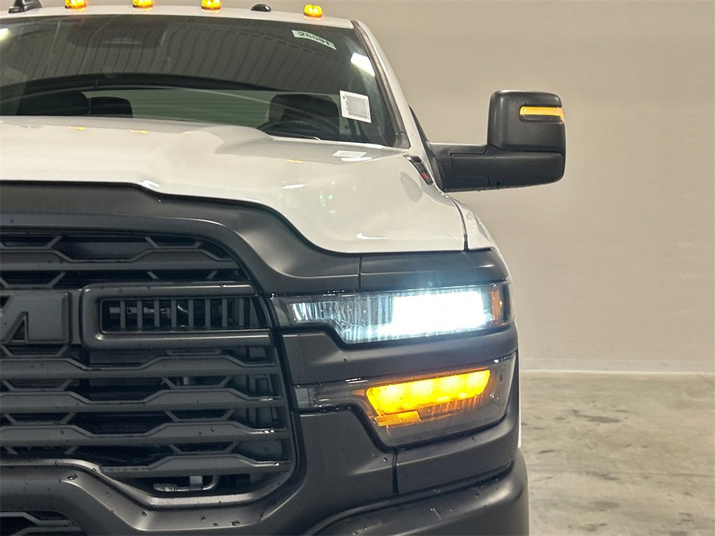 New 2026 RAM 3500 Tradesman image 10