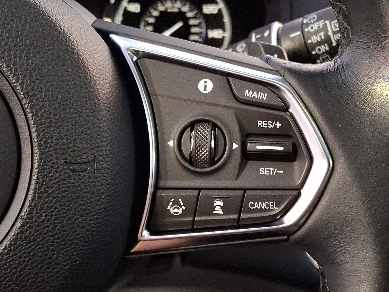 Used 2019 Acura RDX w/ Technology Package AWD/4WD image 23