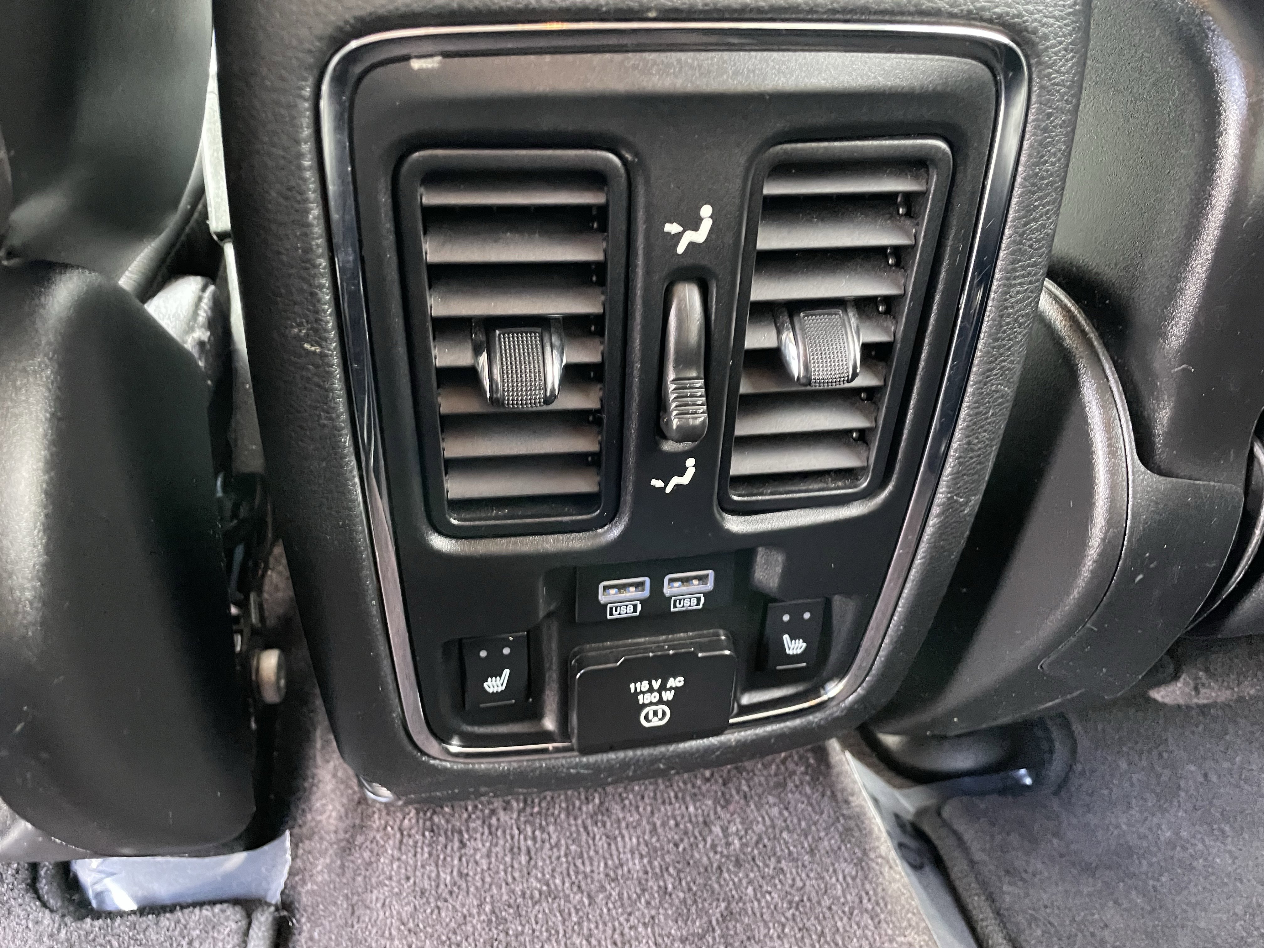 Used 2016 Dodge Durango Limited w/ Nav & Power Liftgate Group image 28