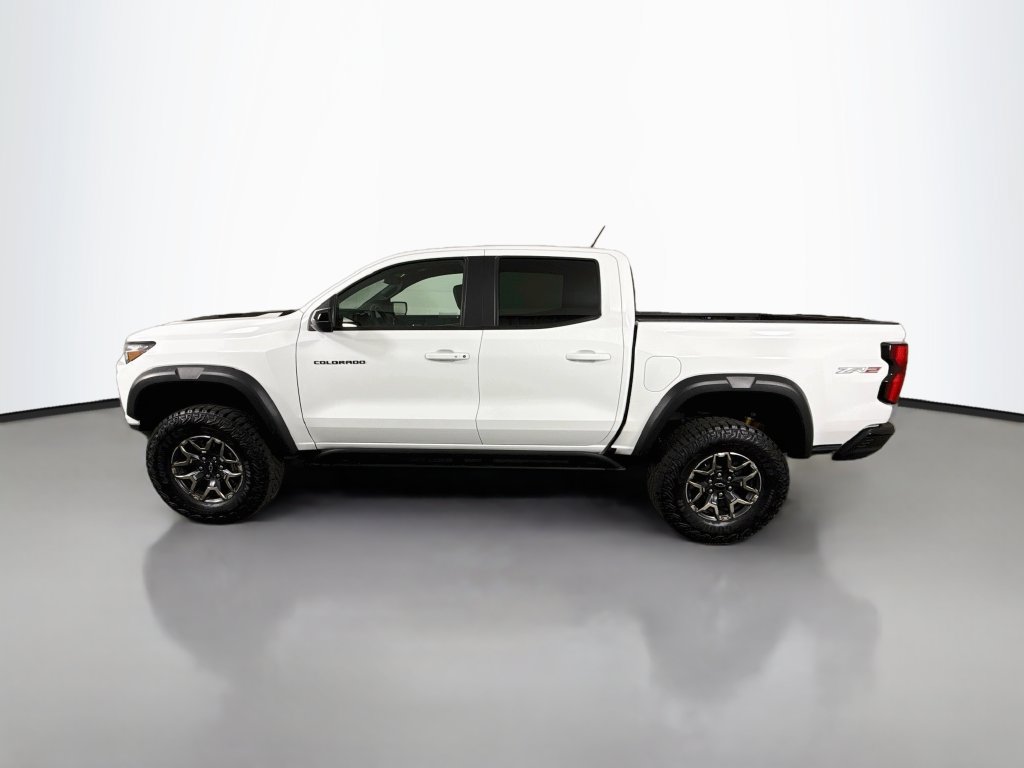 Used 2026 Chevrolet Colorado ZR2 AWD/4WD image 4