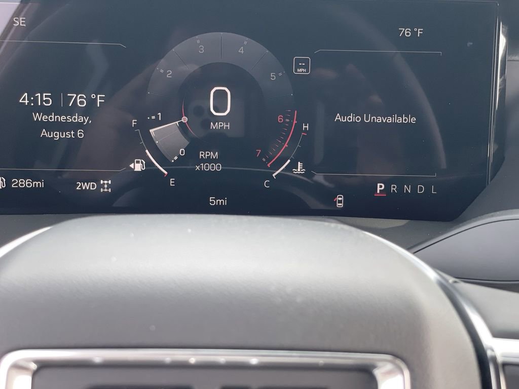 New 2026 GMC Acadia AT4 w/ Luxury Package image 18